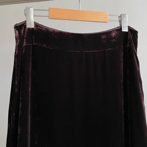 Max Mara Dark Brown Silk & Rayon Velvet Skirt - Picture 5 of 6